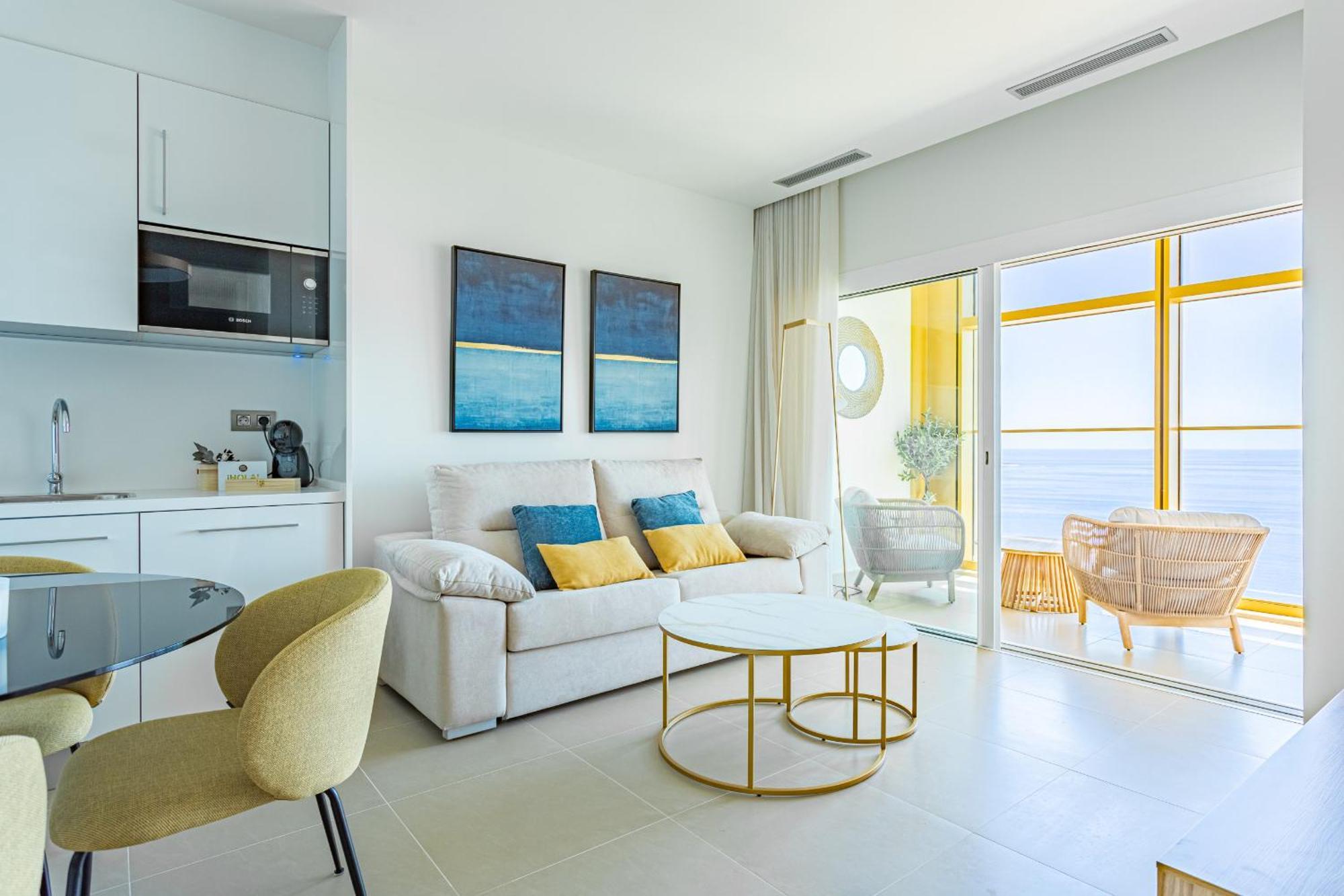 Апартаменты Intempo By Holuxe - 225 - 22Nd Floor Бенидорм Экстерьер фото