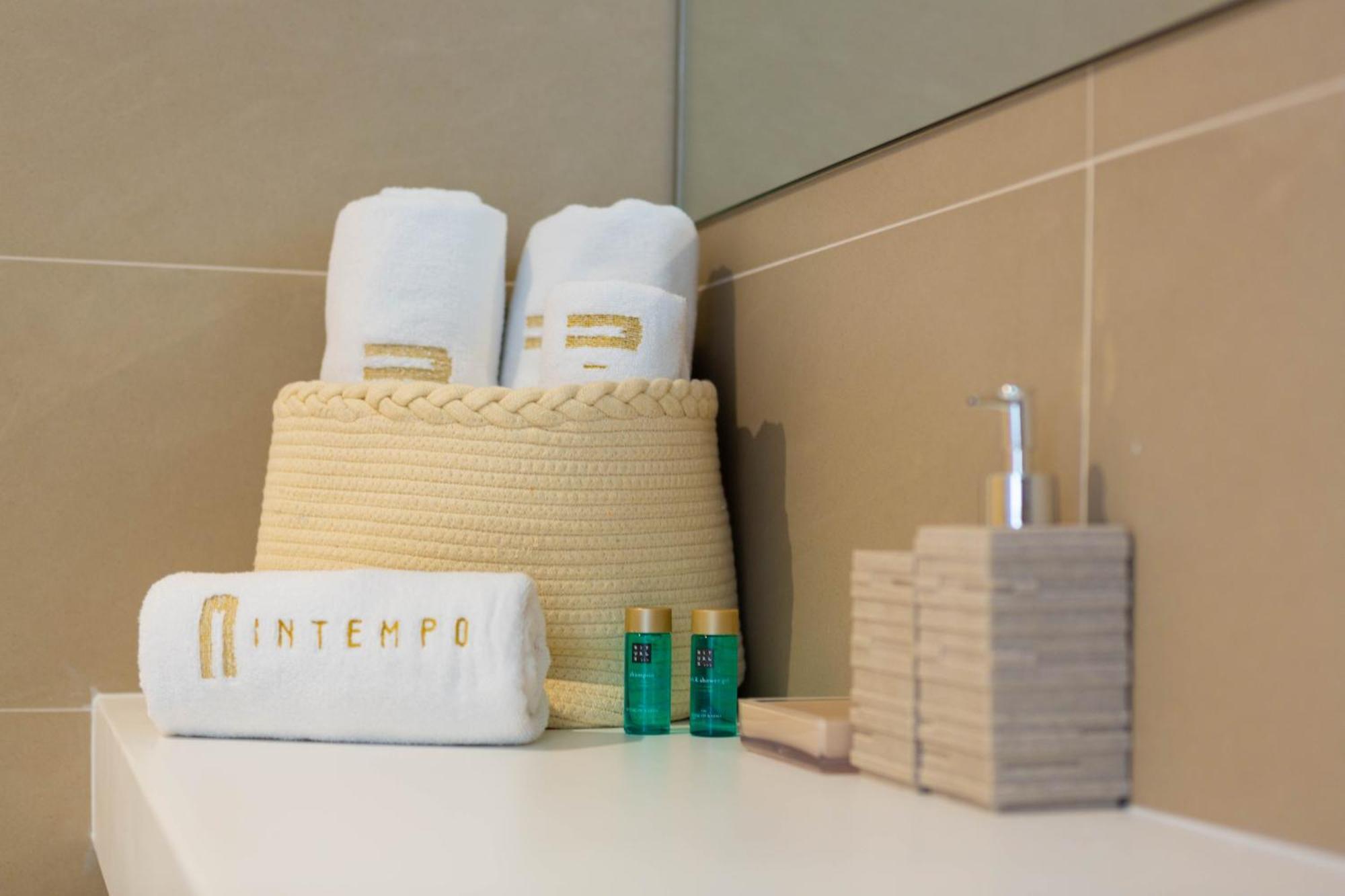 Апартаменты Intempo By Holuxe - 225 - 22Nd Floor Бенидорм Экстерьер фото